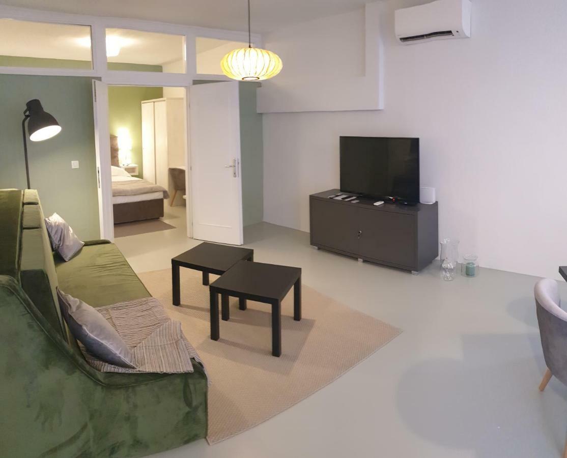 Apartment Adriatico Eterno 1 روفينج المظهر الخارجي الصورة